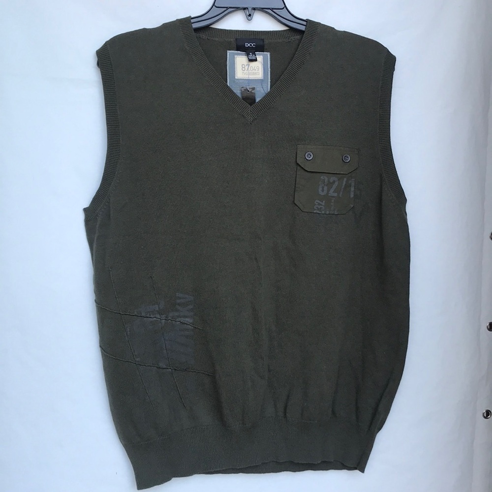 Men’s Army Green Pullover Sweater Vest Size XL